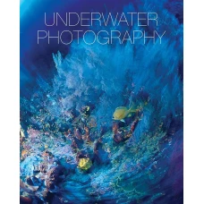 Underwater photography : by Vincenzo Paolillo